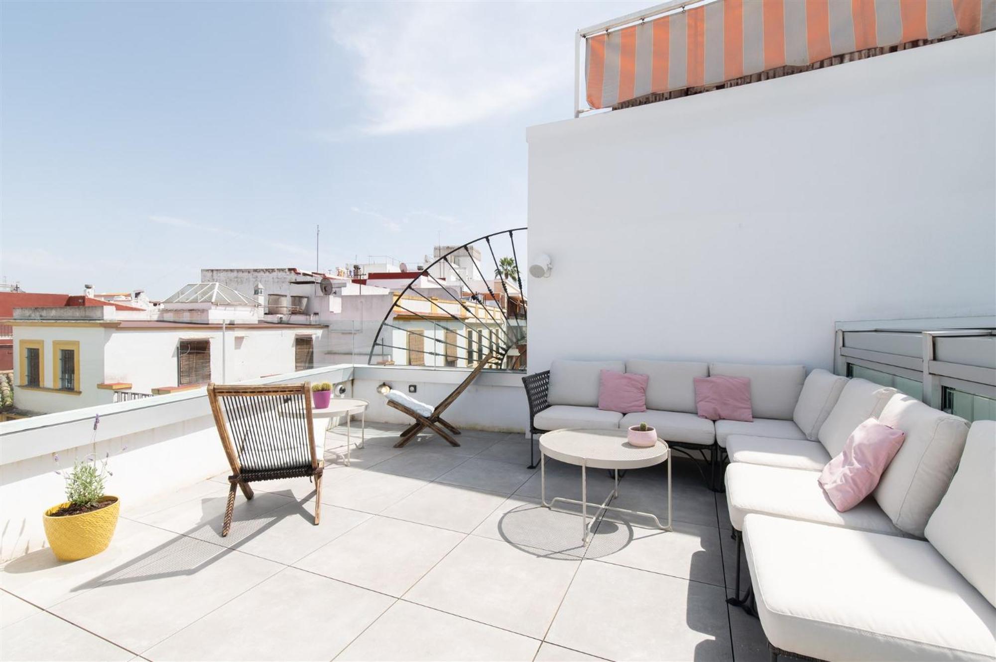 U-sense For Hostel Seville